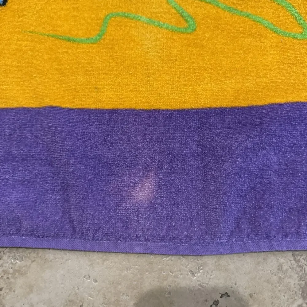 Very Rare 1984 MTV Beach Towel 32 x 67